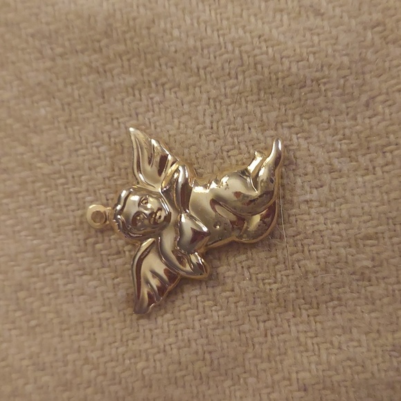 Vintage 1/20 14k Gold Filled Puffy 3D Introspective Cherub Angel Pendant - Picture 7 of 7